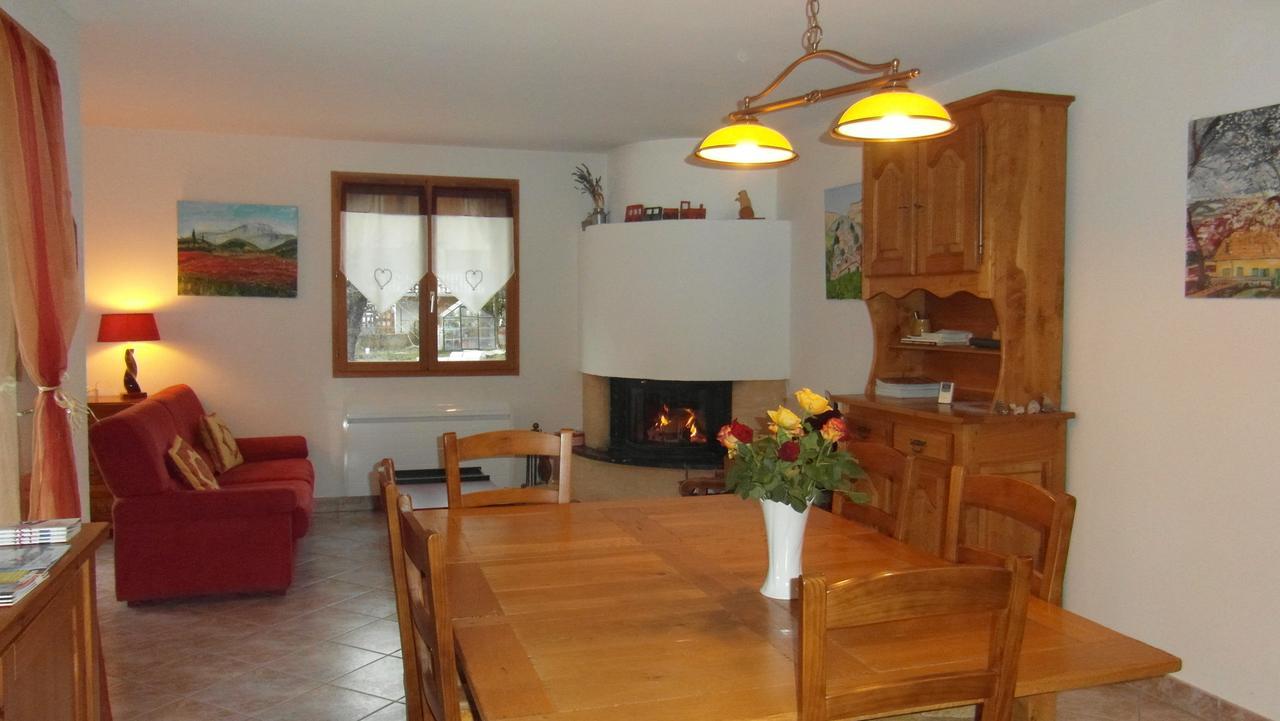 Au Vieux Tilleul Bed and Breakfast Veynes Buitenkant foto